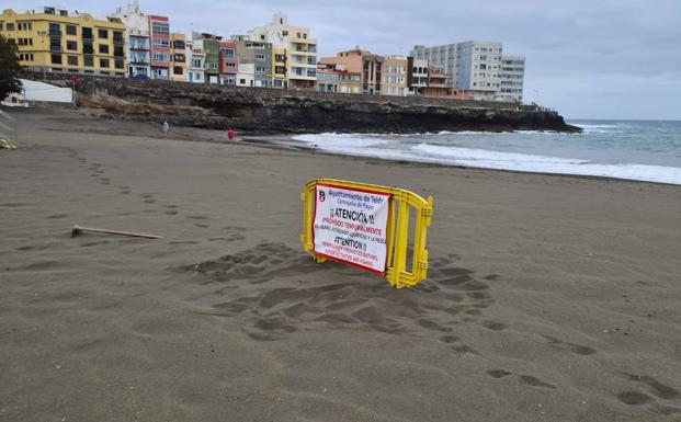Telde cierra al baño la playa de La Garita por el alto nivel de bacterias en el agua