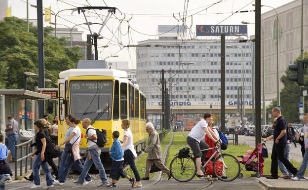 Éxito en Alemania del abono único para el transporte público de 9 euros al mes