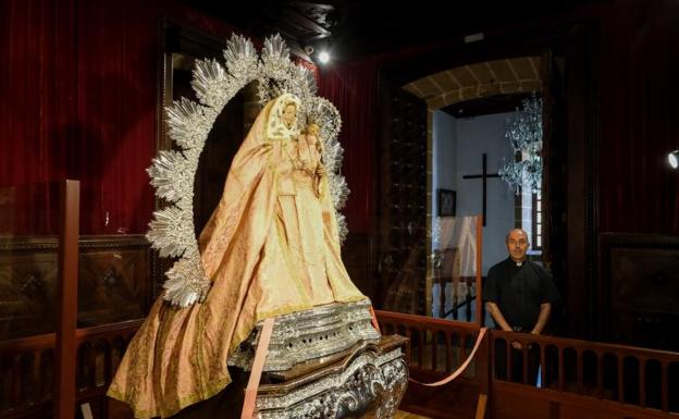 La Basílica de Teror se pone a punto para las fiestas del Pino