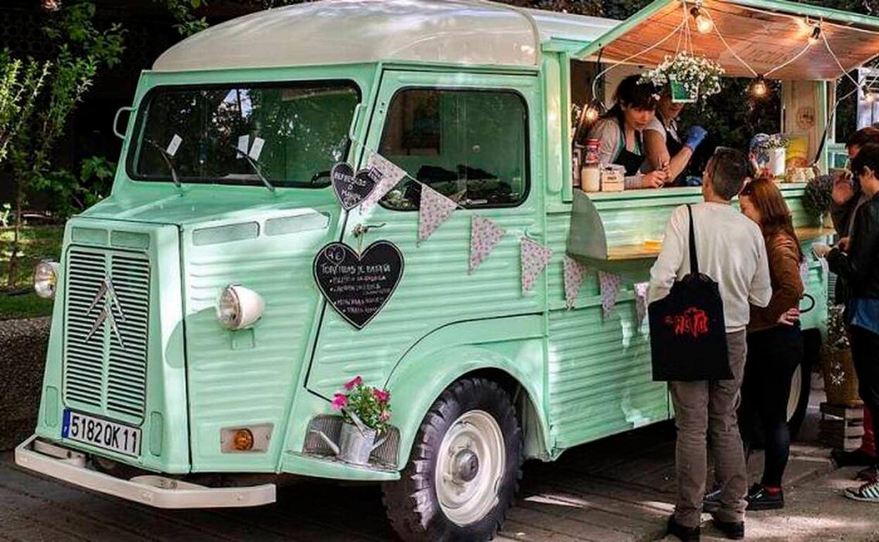 Una decena de 'food trucks' y la apuesta por el producto local invaden el GranCa Live Fest