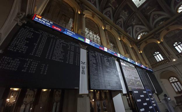 El Ibex se atasca ante el 8.200 sin la referencia de Wall Street