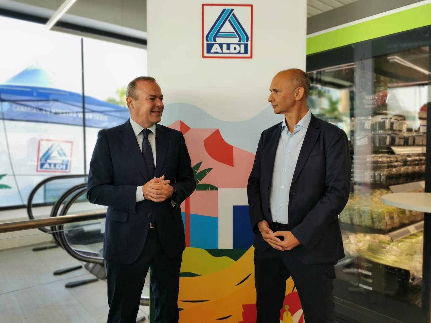 Aldi se estrena con lleno en Las Palmas de Gran Canaria y Telde