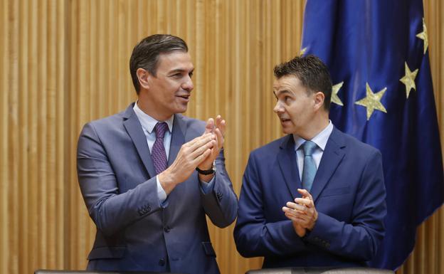 Héctor Gómez deja de ser la voz del PSOE en el Congreso tras menos de un año en el cargo