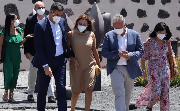 Pedro Sánchez elige Lanzarote por tercera vez para descansar en verano