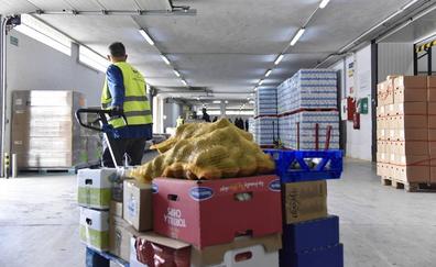 La Fundación «La Caixa» y CaixaBank recogen 72.972 euros para los bancos de alimentos de Canarias
