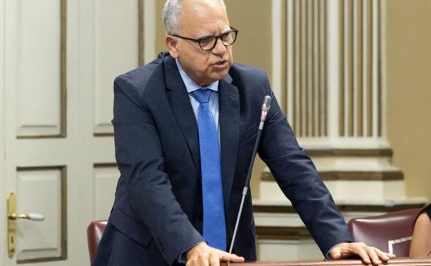 Curbelo pide reforzar la estrategia nacional contra los incendios forestales