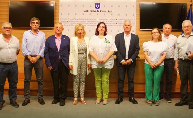 Educación pacta mejoras para el profesorado de la concertada en Canarias