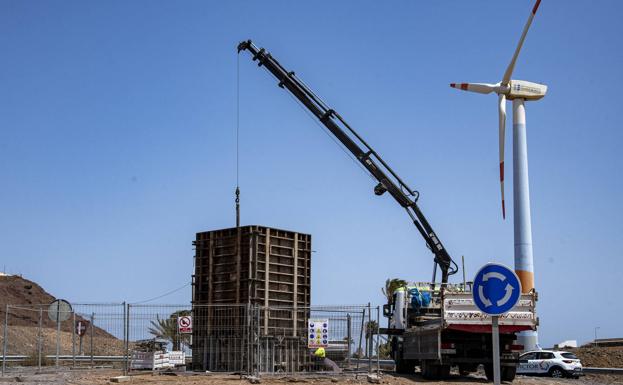 'Entre todos', por los 50 años del polígono de Arinaga