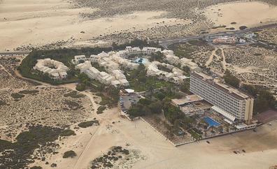 El Defensor del Pueblo respalda la legalidad de la caducidad de la concesión del hotel Oliva Beach