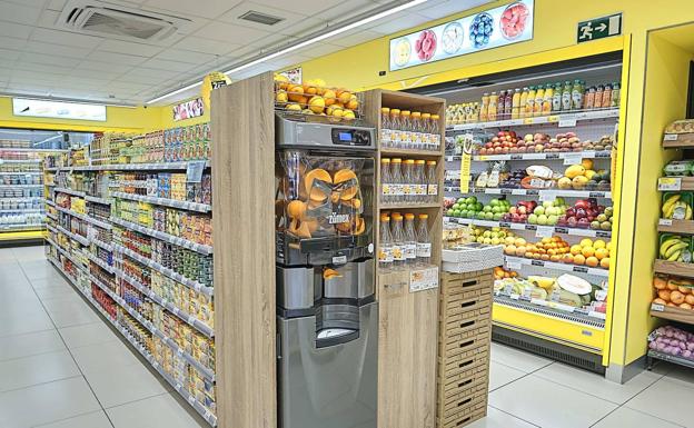 HiperDino invierte más de 700.000 euros en la reforma de un establecimiento en Fuerteventura