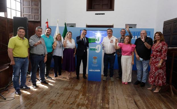 Grupo de gobierno municipal de Teguise. /José Luis Carrasco