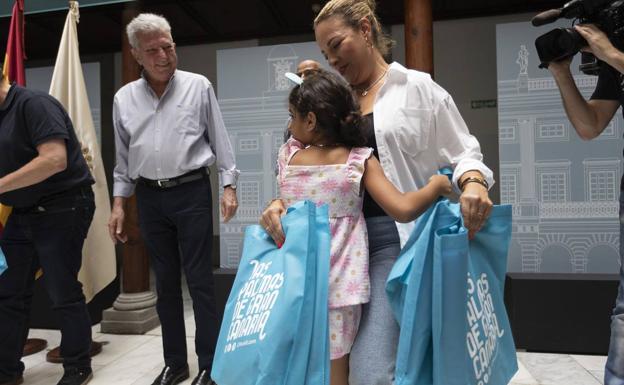 La capital grancanaria acoge a 27 niños saharauis y hace propia la defensa de sus derechos