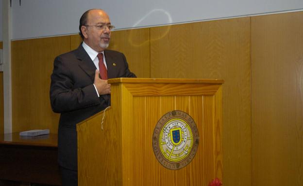 El empresariado lamenta la muerte de Ángel Ferrera