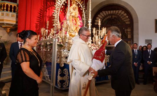 President Torres, yesterday at the party in honor of the Virgin of Candelaria, in Tenerife. 