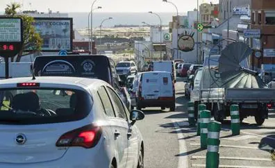 España registra 15 muertes en la carretera durante el puente, dos de ellas en Canarias