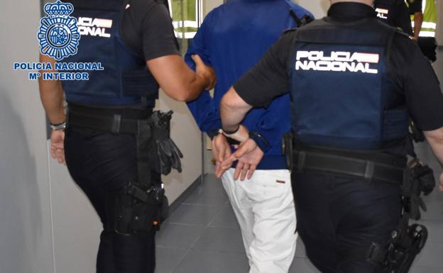 Un falso aviso de bomba termina en una detención por atentado contra la autoridad en Tenerife