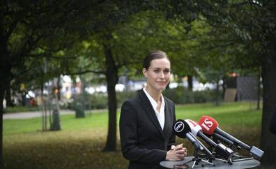 La primera ministra de Finlandia se disculpa por una foto «inapropiada» en su residencia oficial