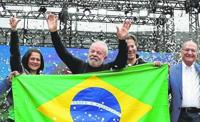 Brasil sangra en la contienda por el voto entre Bolsonaro y Lula