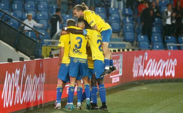 La UD sigue de dulce