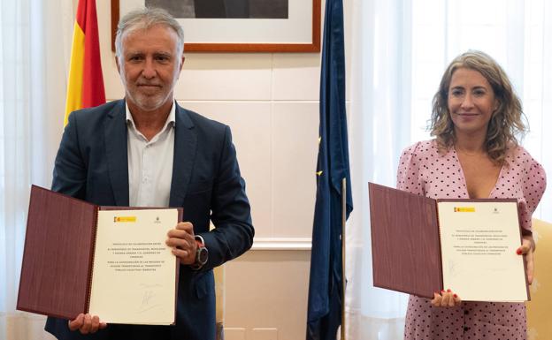 Clavijo atribuye el olvido de las guaguas a la «debilidad» de Torres