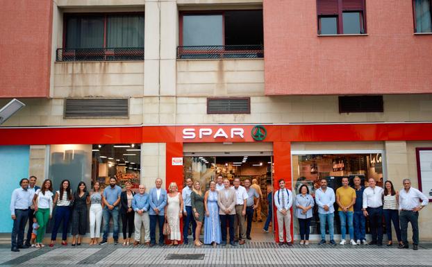 SPAR Luis Doreste Silva renueva su imagen y mejora sus instalaciones