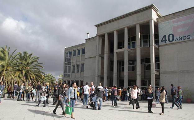 Canarias amplía el plazo de solicitud de becas universitarias hasta el 29 de septiembre