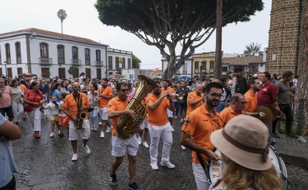 Torres, misa, procesión y Bertín para cerrar