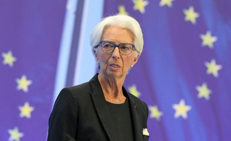 El BCE aplica una subida de tipos del 0,75%, la mayor de su historia