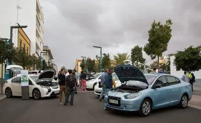 Caen las ventas de vehículos de segunda mano en Canarias