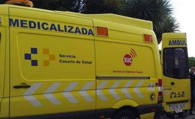 Un motorista, herido de gravedad en una colisión coche-moto en Tenerife