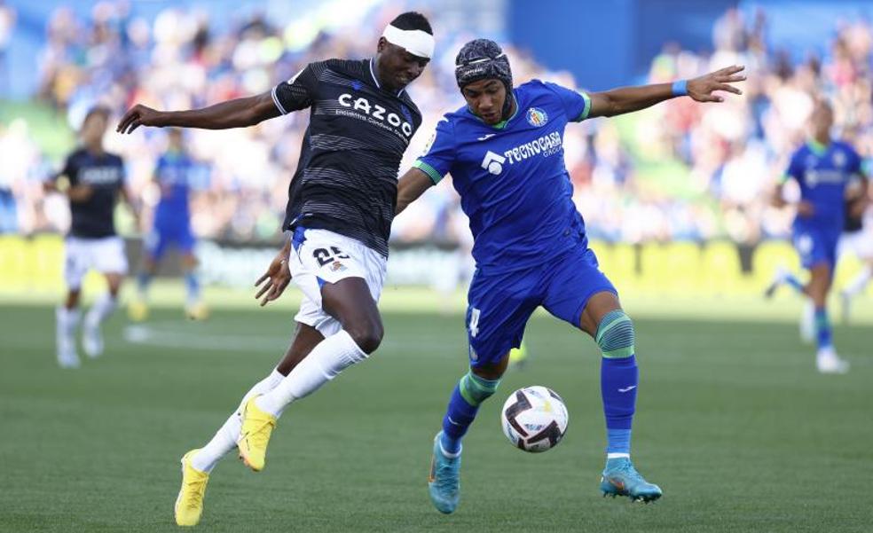 El Getafe vence a la Real y logra su primer triunfo