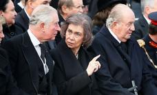 Los eméritos acompañarán a los Reyes al funeral de Isabel II