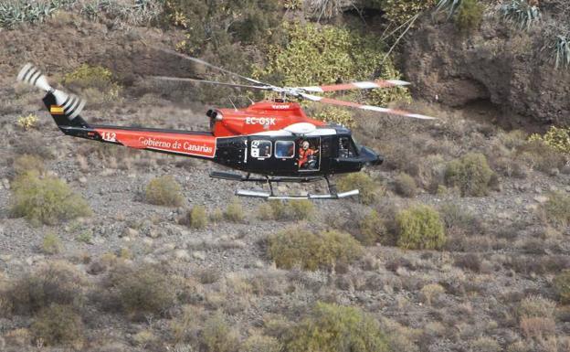 El GES rescata a una mujer herida moderada tras sufrir una caída de altura en Tenerife