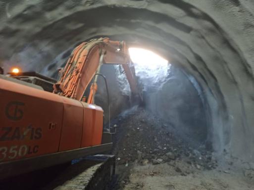 Comienza la perforación del túnel cinco de la nueva carretera de La Aldea, que se alargará cinco meses
