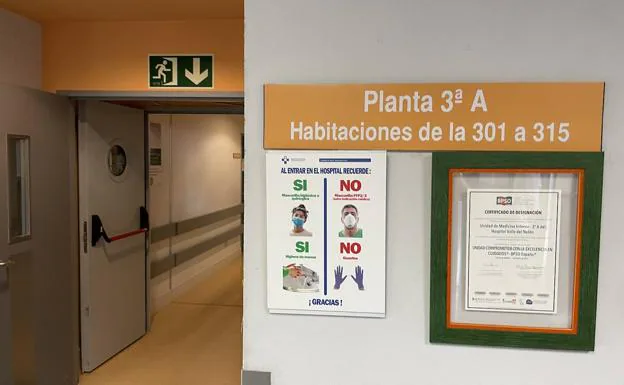 The floor of the Valle del Nalón Hospital where the events took place.