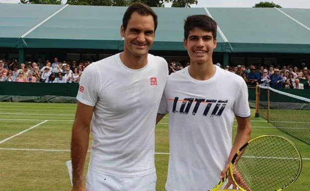 Roger Federer and Carlos Alcaraz. 