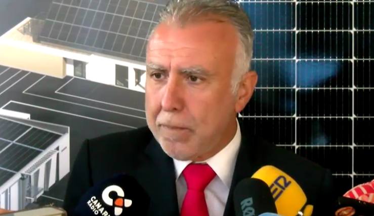 Torres, sobre los impuestos a las eléctricas: «Es justo que quien más gane, pague más»