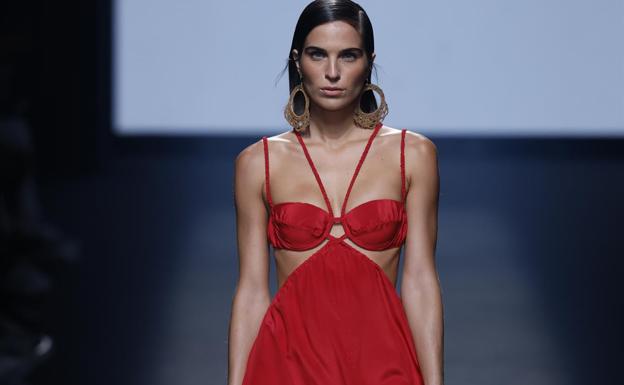 La artesanía de Aurelia Gil devuelve la moda grancanaria a la MBFWMadrid