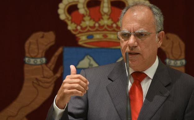 Curbelo, during a speech in the Parliament of the Canary Islands. 