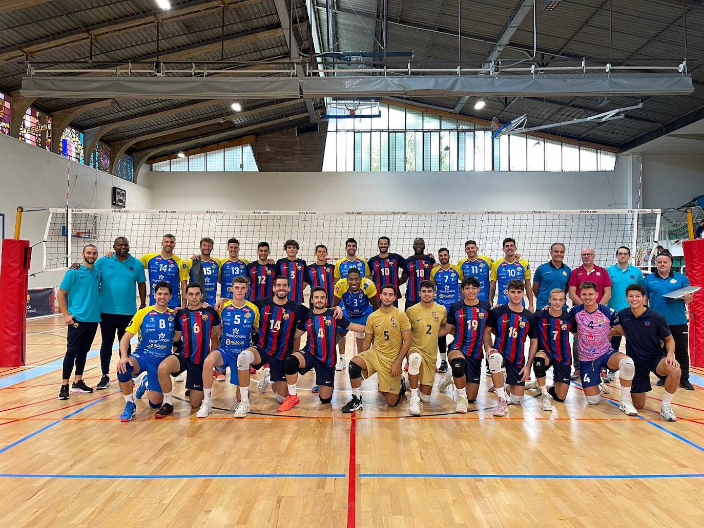 El CV Guaguas suma dos buenos triunfos de pretemporada en su visita a Barcelona