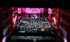 Concierto de la Orquesta de Gran Canaria entre contenedores
