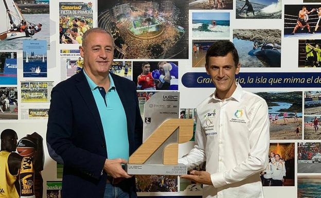 Agasajo de la consejería de Deportes a Rogelio Peñate por su nuevo éxito