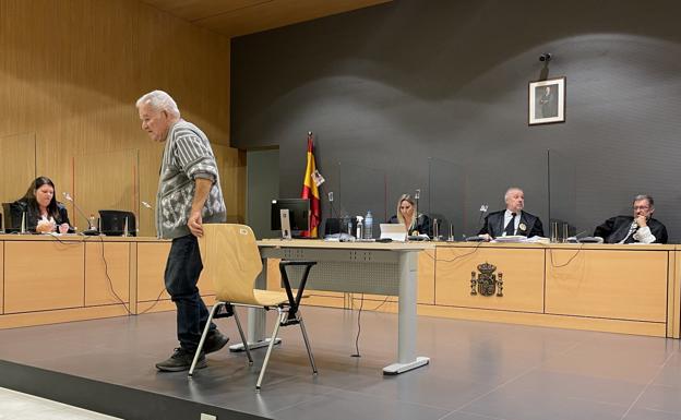 Una menor declara que su presunto agresor la sometió a tocamientos durante cuatro años