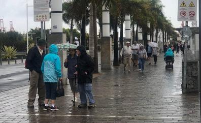 La lluvia cae ya sobre las islas y las precipitaciones serán «históricas» a causa de 'Hermine'