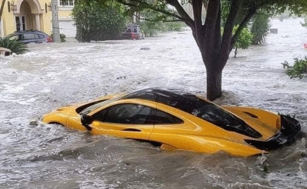 El huracán Ian pierde intensidad tras causar inundaciones «catastróficas»  en Florida | El Correo