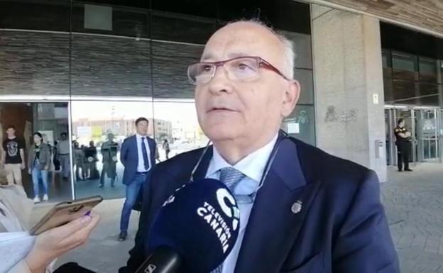 El abogado de Pérez rectifica: «Ródenas es un perfecto profesional»