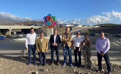 Agüimes luce la nueva escultura por el 50 aniversario del polígono industrial de Arinaga