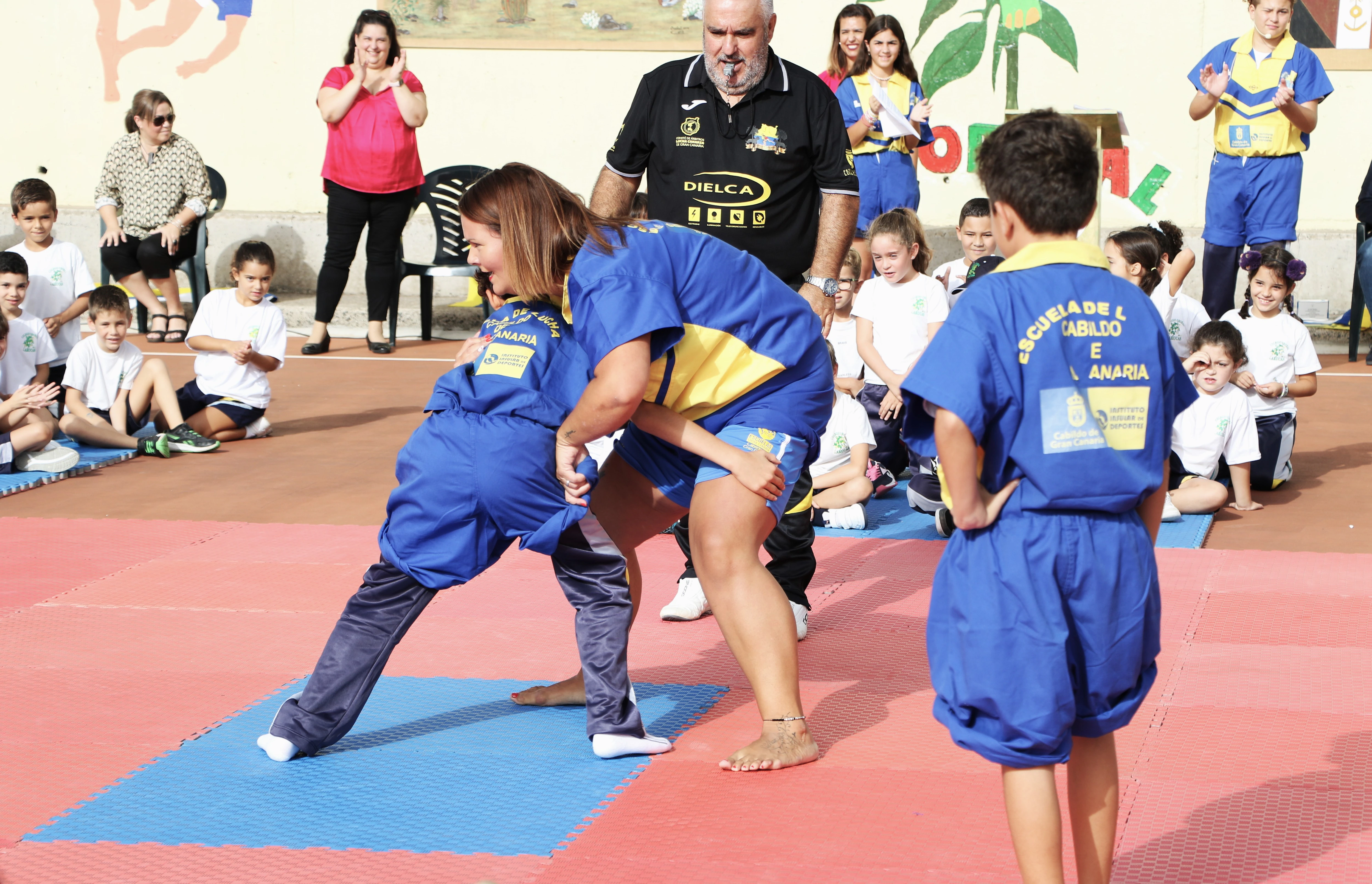 El CEIP Orobal acoge la inauguración del sexto Programa Escuelas de Lucha