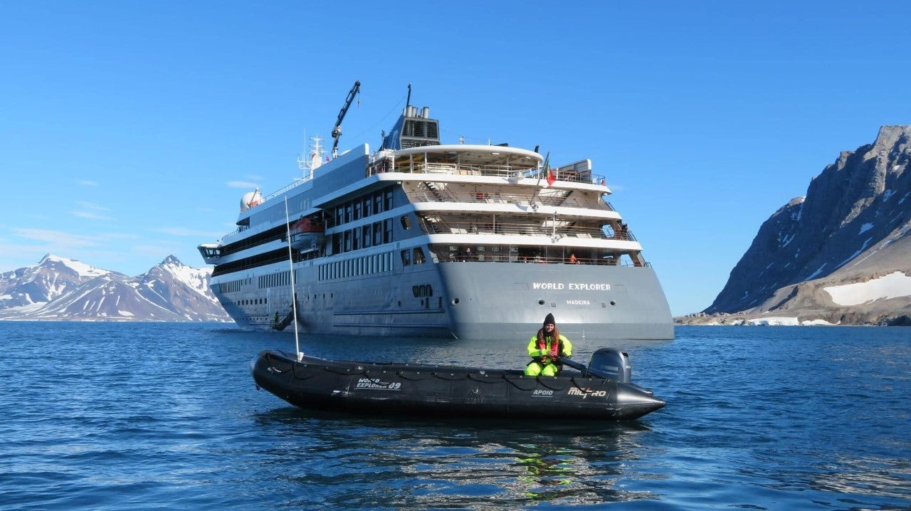 El crucero de aventuras 'World Explorer' llega a la capital grancanaria