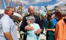 Biden acude a Florida para ser testigo de la devastación causada por el huracán 'Ian'